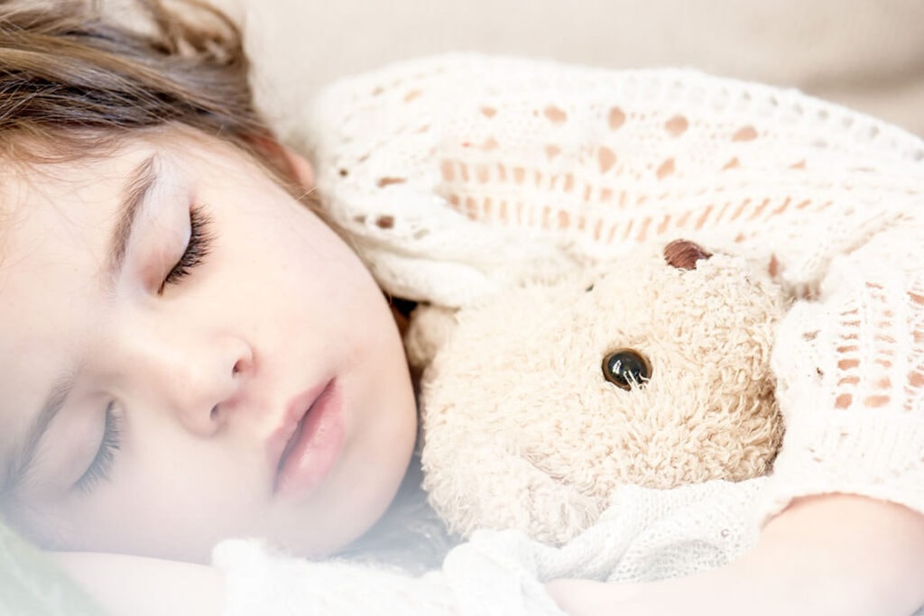 Teach Healthy Habits 4 - Young child napping